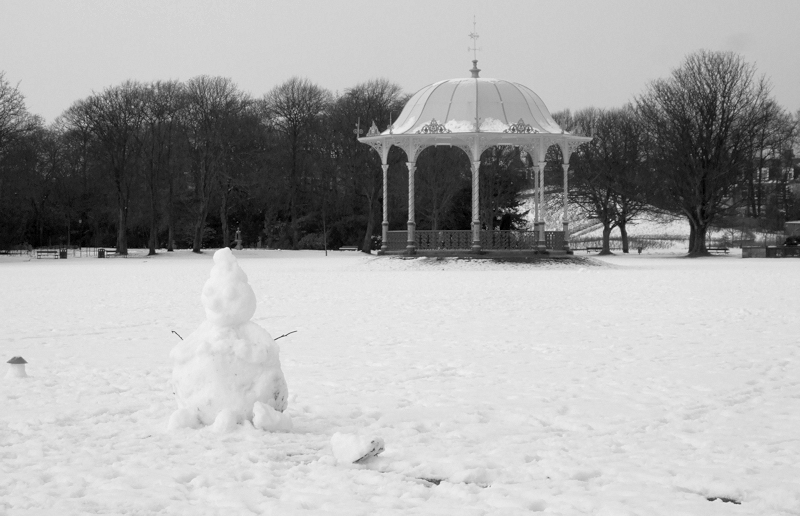 Snowman in Duthie Park, Aberdeen