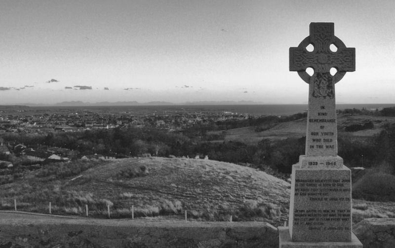 The War Memorial in Stornoway is a large tower, visible from each parish of the island of Lewis. This cross over-looks the town of Stornoway.